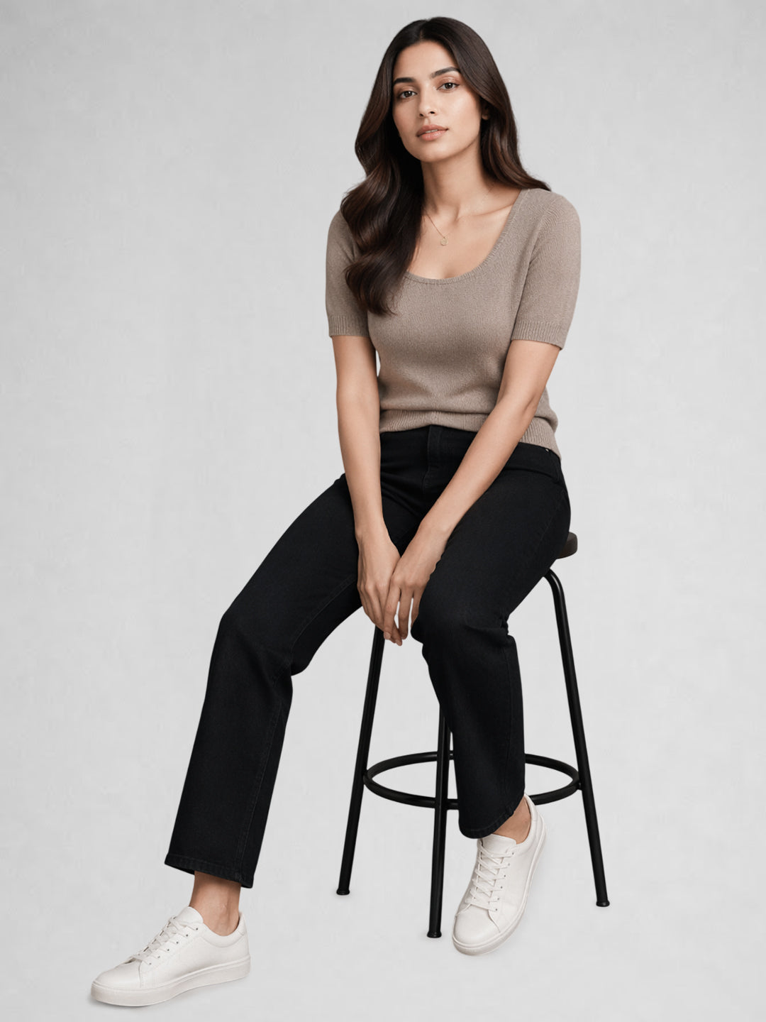 Women Cotton Ribbed Scoop Neck Half Sleeve Top Brown